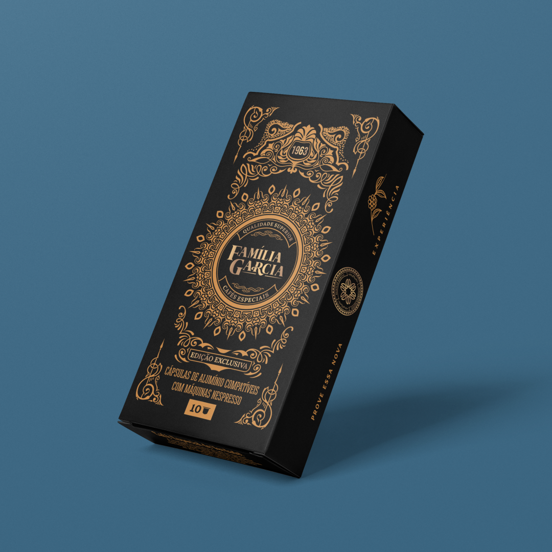 Cafeteira Nespresso Essenza Mini